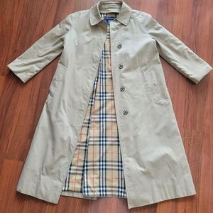 Burberry trench coat vintage